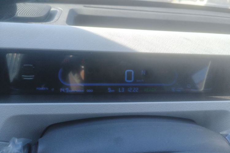 吉利银河 2024款 熊猫mini 200km 耐力熊中控内饰14