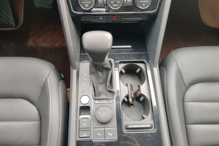 大众 途昂 2020款 380TSI 四驱豪华版 国VI中控内饰18