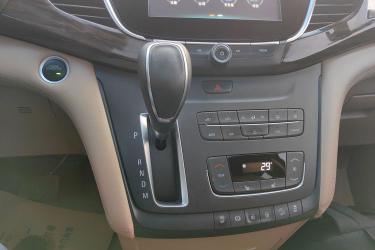 别克GL8 2017款 ES 28T 尊享型 国V局部细节18