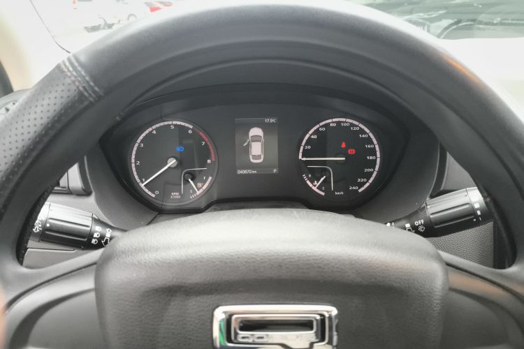 观致3 2021款 3S 三厢 1.5T CVT领先型中控内饰14