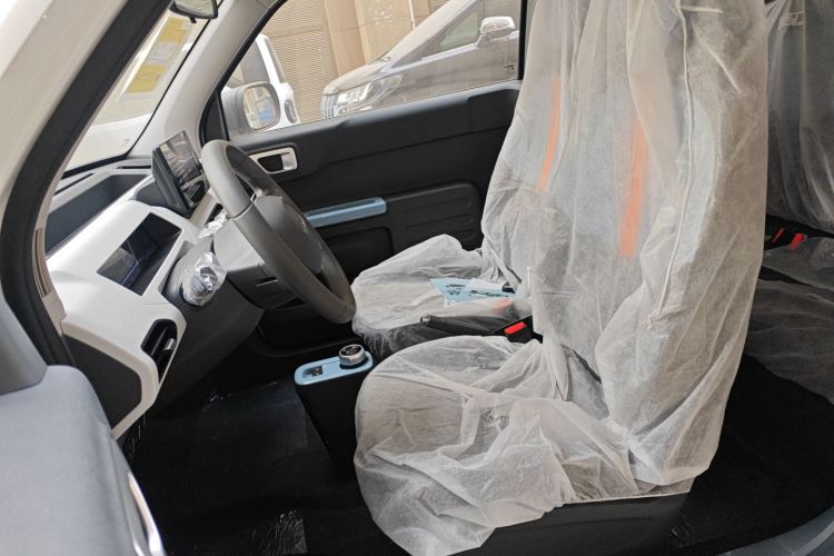 吉利银河 2024款 熊猫mini 200km 耐力熊局部细节19