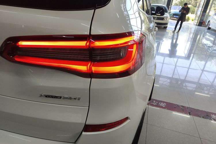 宝马X5(进口) 2020款 xDrive30i M运动套装车身外观6006