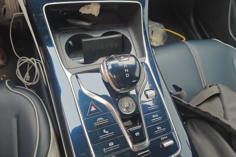 比亚迪 秦PLUS 2021款 DM-i 120KM 旗舰型中控内饰18