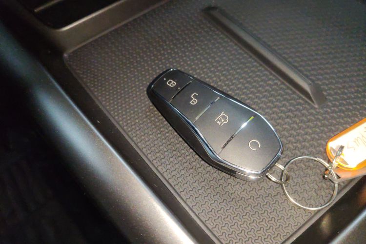 比亚迪 秦PLUS 2025款 DM-i 智驾版 128KM进取型中控内饰7001