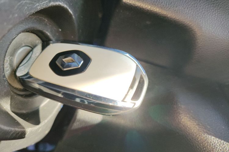 雷诺 科雷傲 2017款 2.0L 两驱领先版中控内饰7001