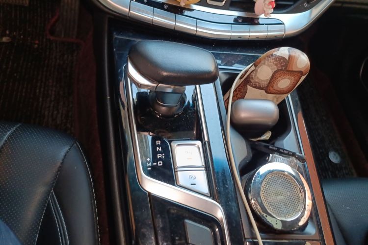 吉利汽车 博瑞 2021款 1.8T 领航版中控内饰18