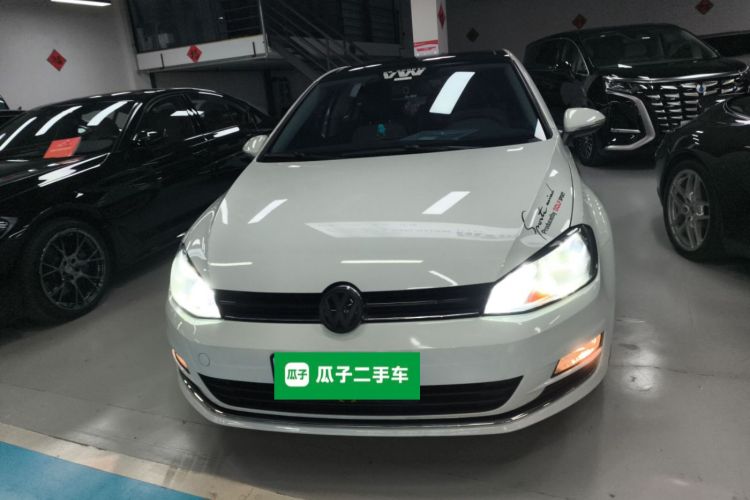 大众 高尔夫 2016款 230TSI 自动舒适型车身外观2