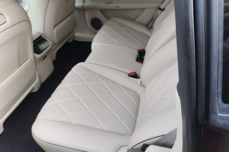 鸿蒙智行 享界S9 2025款 增程 Max+中控内饰7004