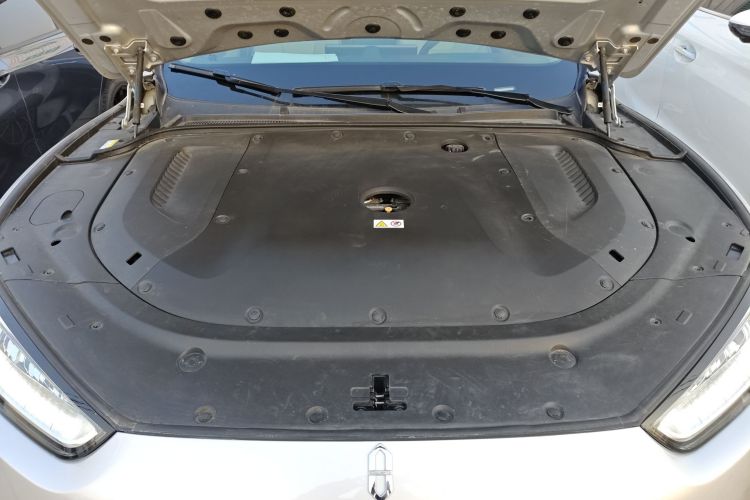 鸿蒙智行 问界M5 2022款 增程四驱旗舰版局部细节24