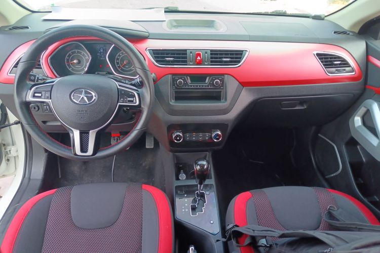 江汽集团 瑞风S2 2015款 1.5L CVT豪华型中控内饰7002