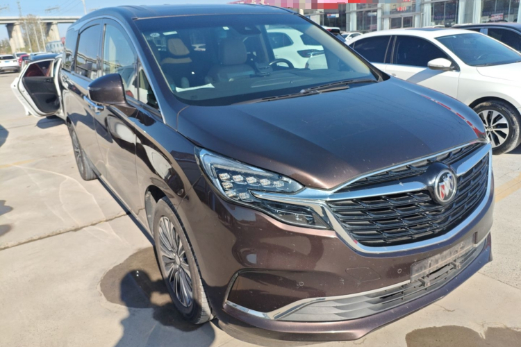 别克GL8 2020款 ES陆尊 653T 豪华型车身外观3