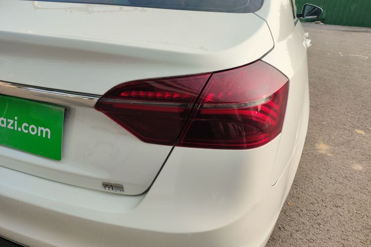 吉利汽车 帝豪 2020款 1.5L CVT向上版车身外观6006