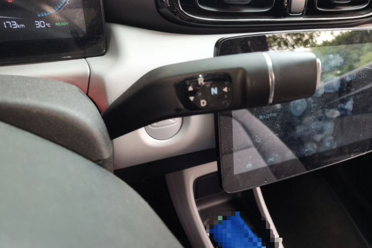 零跑汽车 零跑T03 2023款 200轻享版中控内饰18