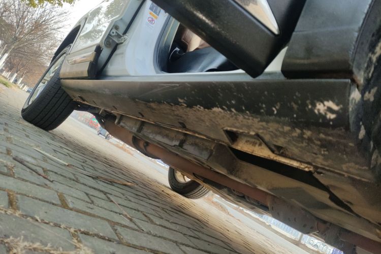 长安CS95 2017款 2.0T 四驱智劲版局部细节9001