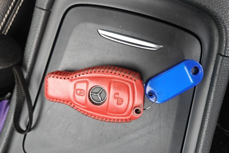 奔驰GLA 2016款 GLA 200 动感型中控内饰7001