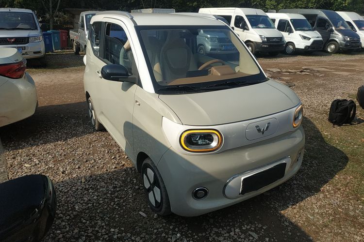 五菱汽车 宏光MINIEV 2024款 第三代 215km 进阶版车身外观3