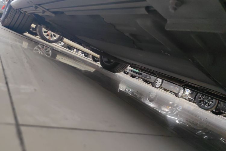 理想汽车 理想ONE 2021款 增程6座版局部细节9002