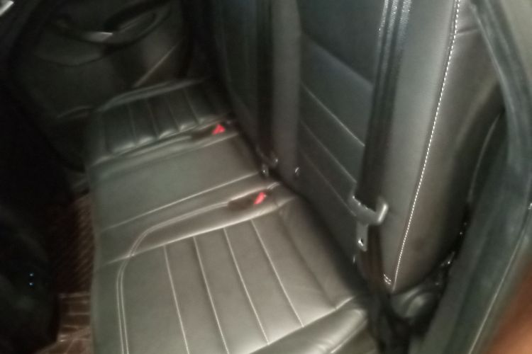 福特 翼虎 2017款 EcoBoost 180 两驱铂翼型中控内饰7004