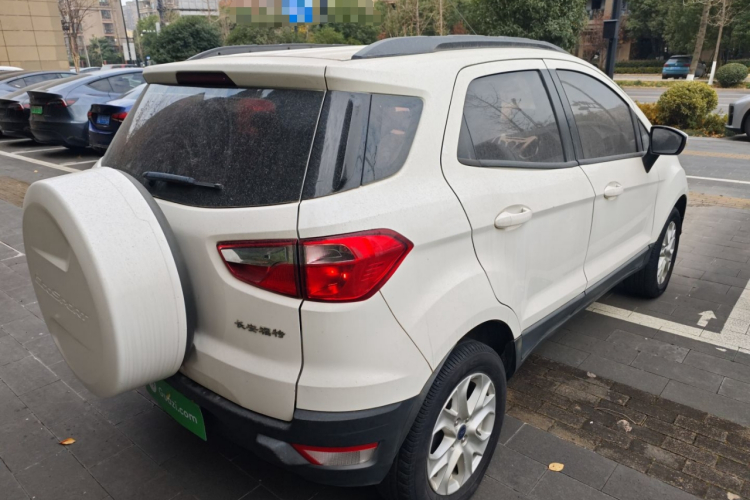 福特 翼搏 2013款 1.5L 自动风尚型车身外观7