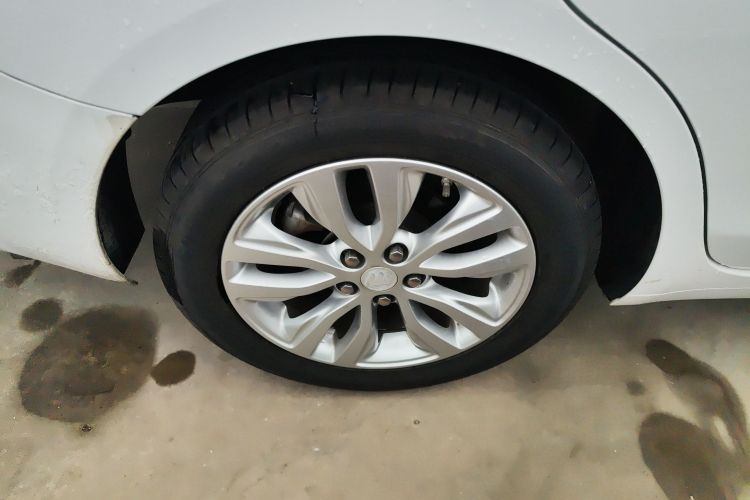 别克 英朗 2019款 15T 双离合互联精英型 国VI车身外观6008