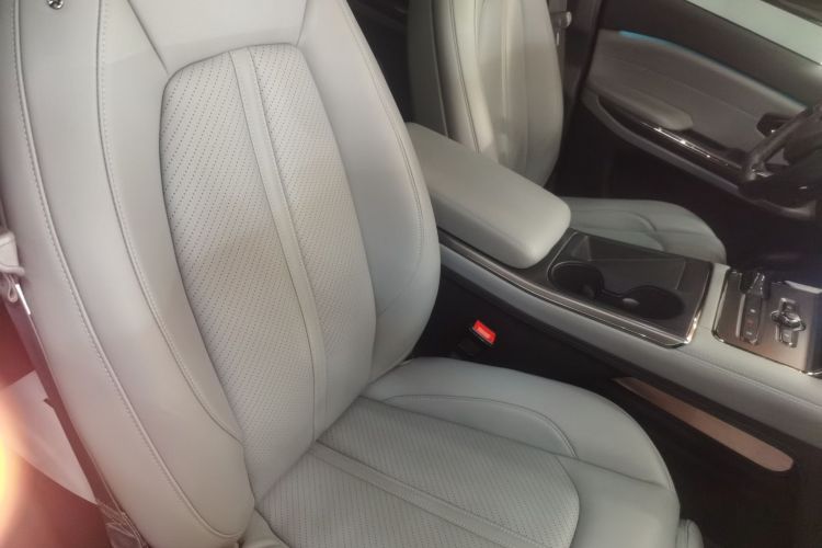 蔚来ES6 2020款 430KM 性能版局部细节41