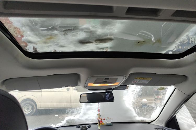 荣威i5 2020款 1.5L 自动4G互联领豪旗舰版中控内饰22