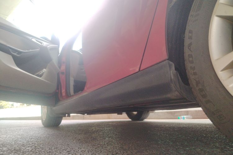 福特 福克斯 2012款 三厢 1.6L 自动舒适型局部细节9002