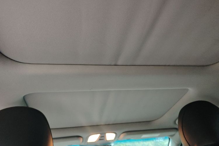 起亚K5 2014款 2.0L 自动LUXURY中控内饰22