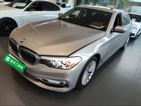 宝马5系 2018款 530Li 领先型 豪华套装