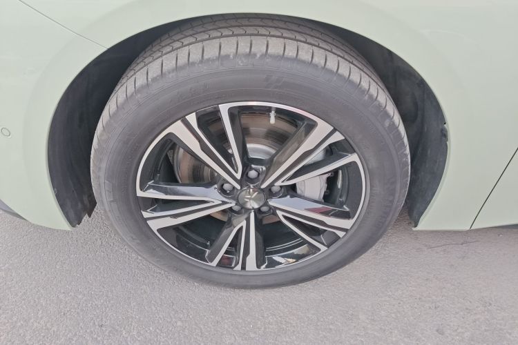 红旗EH7 2024款 690 Pro车身外观6007