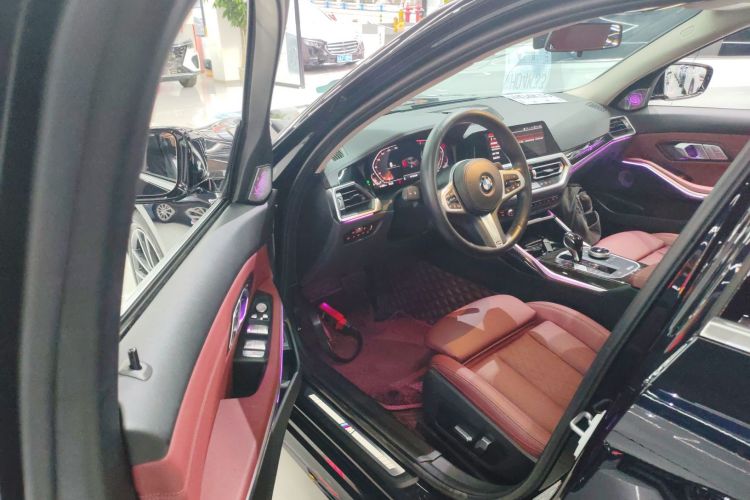 宝马3系 2022款 325Li M运动曜夜套装中控内饰20