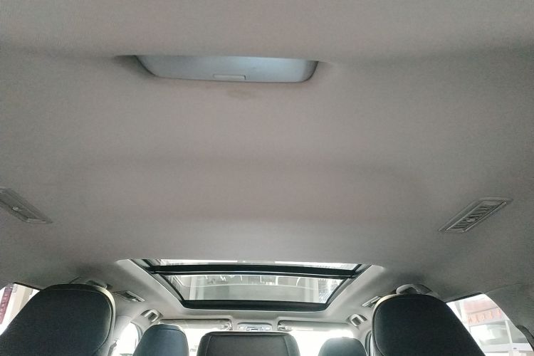 丰田 汉兰达 2026款 2.5L智能电混双擎两驱豪华版 7座中控内饰22