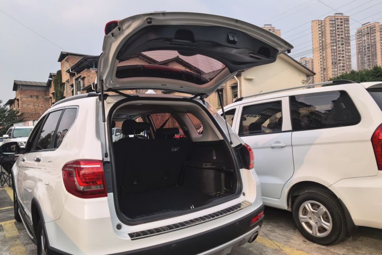 哈弗H6 2018款 红标 运动版 1.5T 自动两驱尊贵型机舱底盘23