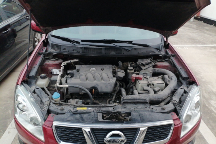 日产 逍客 2012款 2.0XL 火 CVT 2WD机舱底盘24