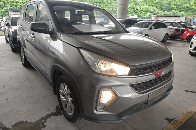 五菱汽车 五菱宏光S3 2018款 1.5L 手动豪华型 国V车身外观6002