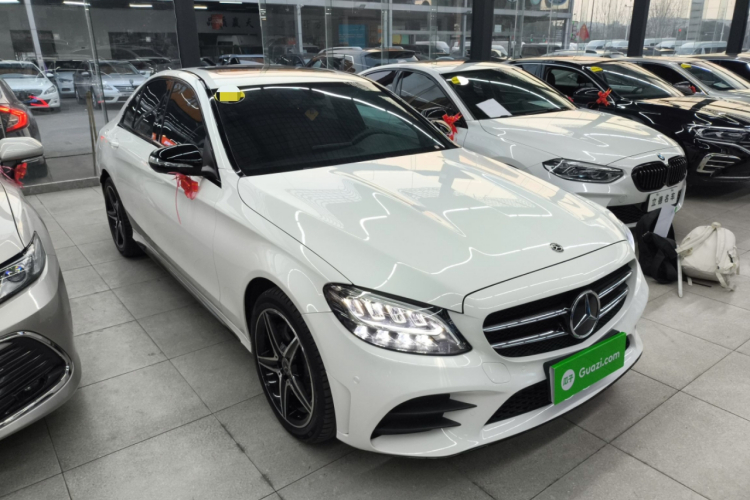 奔驰C级 2020款 改款 C 260 运动版车身外观6002