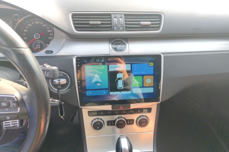 一汽-大众CC 2015款 1.8TSI 尊贵型中控内饰16