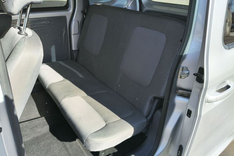 五菱汽车 五菱之光新能源 2025款 201km 舒适型中控内饰7004