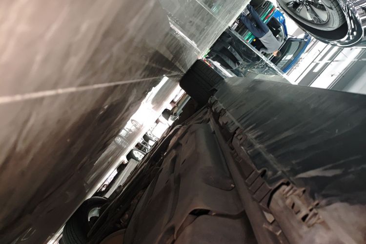 奔驰M级 2014款 ML 320 4MATIC局部细节9002