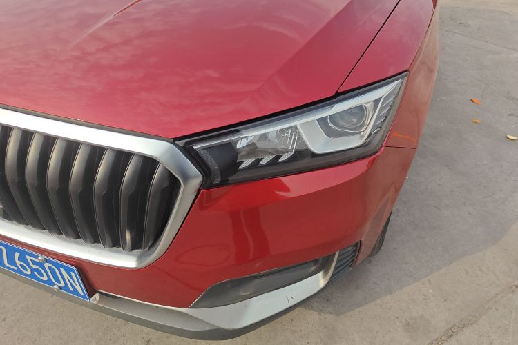 宝沃BX5 2017款 20TGDI 自动两驱新锐型车身外观36