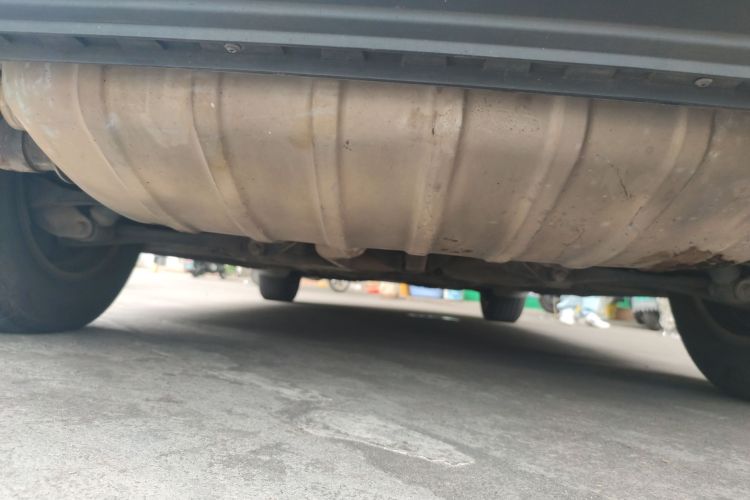 大众 途锐 2011款 3.0TDI 柴油标配型局部细节9009