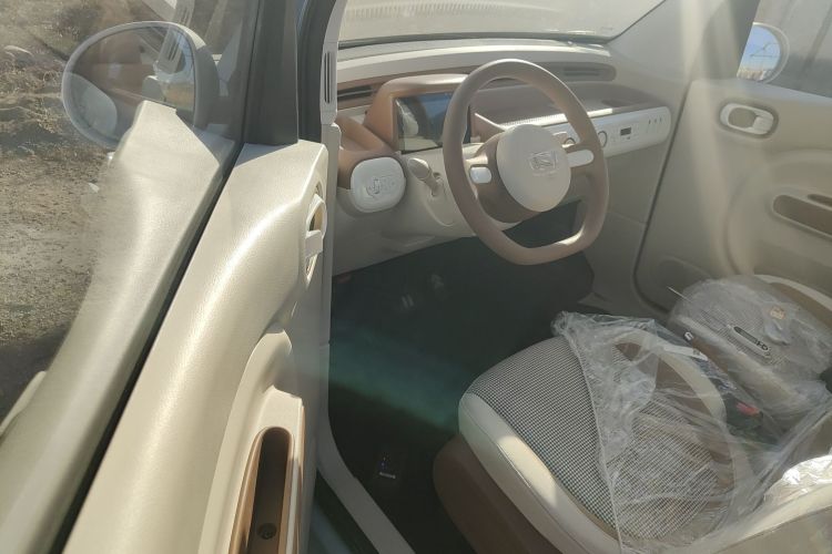 奔腾小马 2026款 222km 萌趣马 Plus中控内饰20