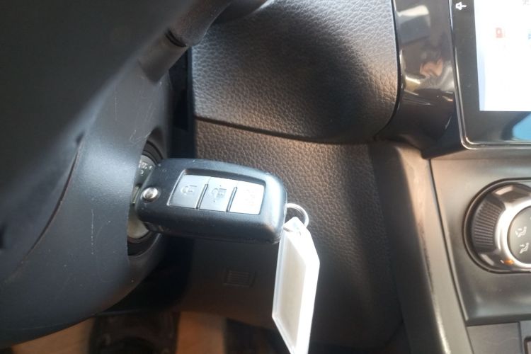 日产 轩逸 2022款 经典 1.6XE CVT舒适版中控内饰11