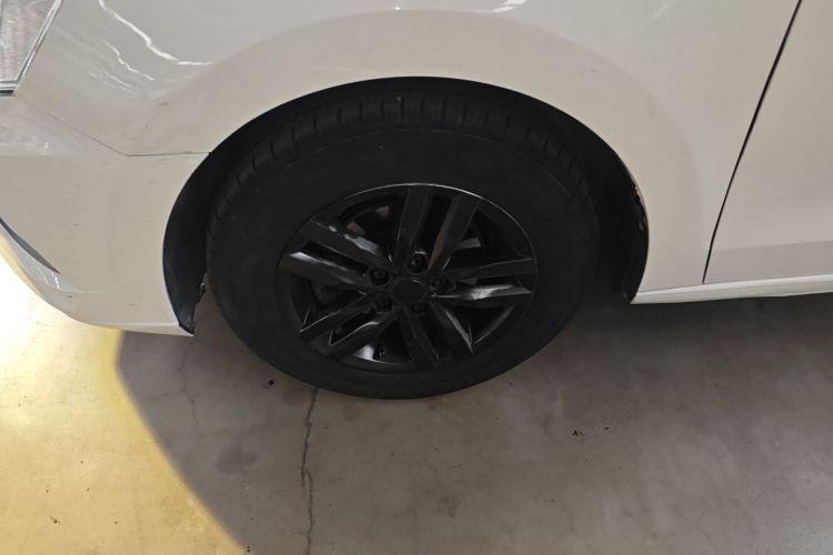 大众 捷达 2017款 1.4L 手动时尚型车身外观6007