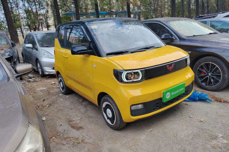 五菱汽车 宏光MINIEV 2021款 马卡龙时尚款 三元锂车身外观3