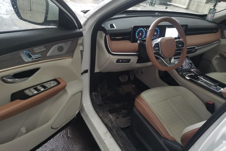 捷途X70 C-DM 2024款 远航版PRO 7座中控内饰20