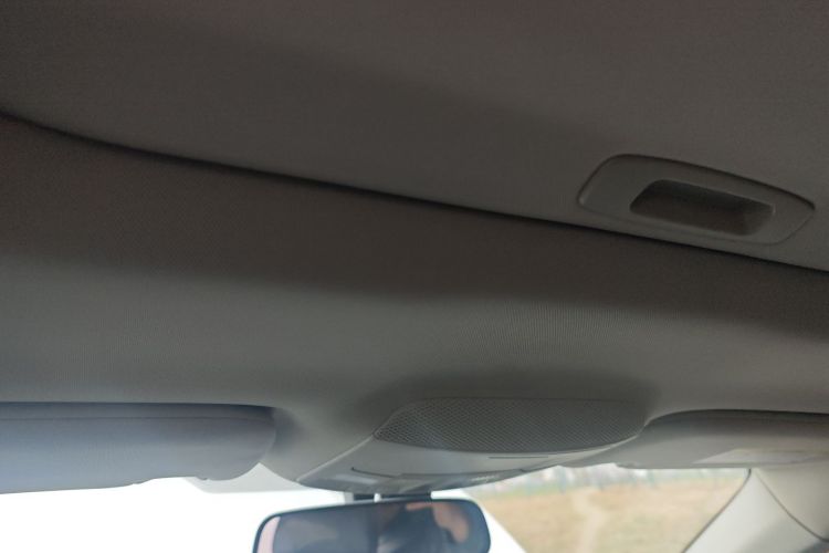 福特 蒙迪欧 2020款 EcoBoost 180 时尚型中控内饰22