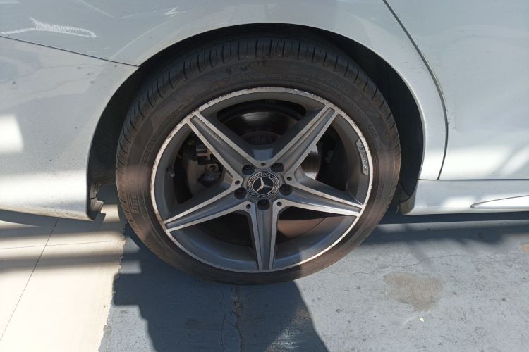 奔驰C级 2017款 改款 C 200 L 运动版车身外观6008