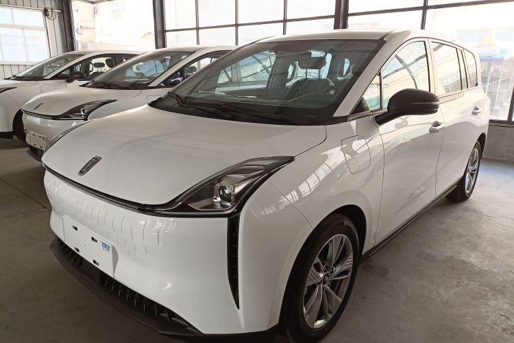 奔腾NAT 2023款 PRO 悦享出行版 425km车身外观1