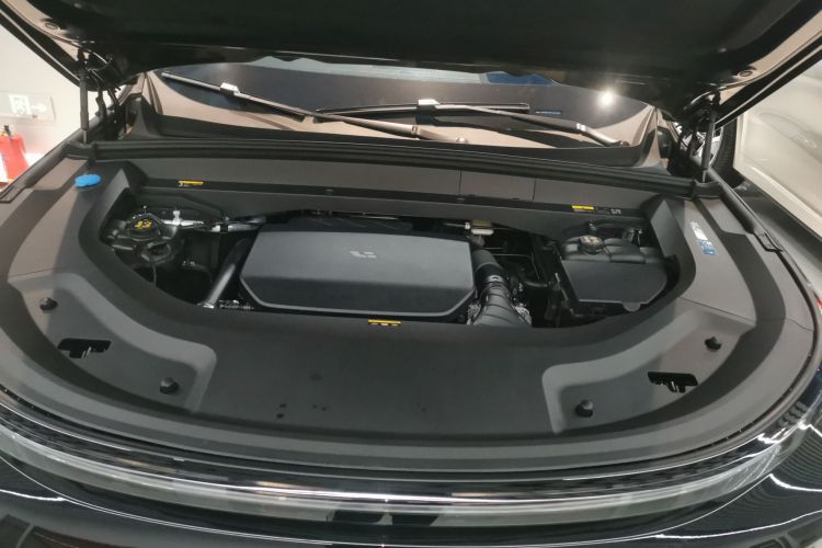 理想汽车 理想L9 2025款 Ultra 智能焕新版局部细节24